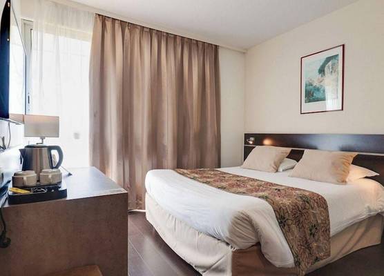 Brit Hotel Golfhotel Saint Samson 1