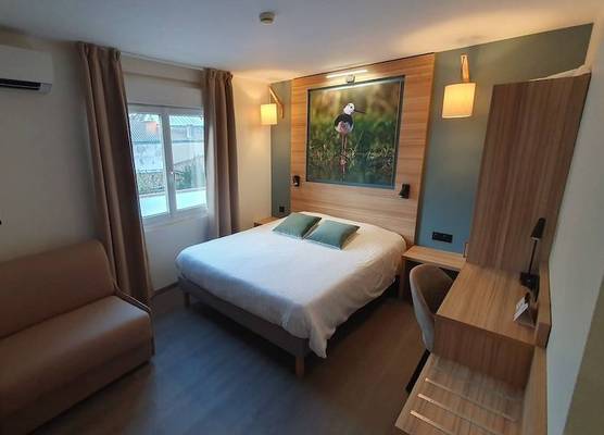 Logis Hôtel - Les Pasteliers 1