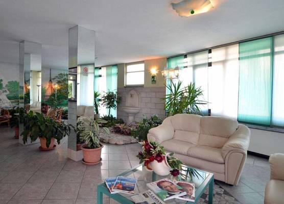Hotel Residenza Delle Alpi 1