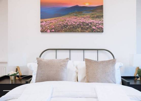 Mayfair Guesthouse 1
