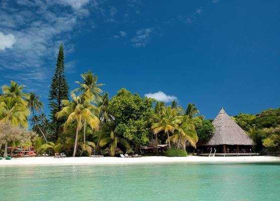 Oure Lodge Beach Resort 1