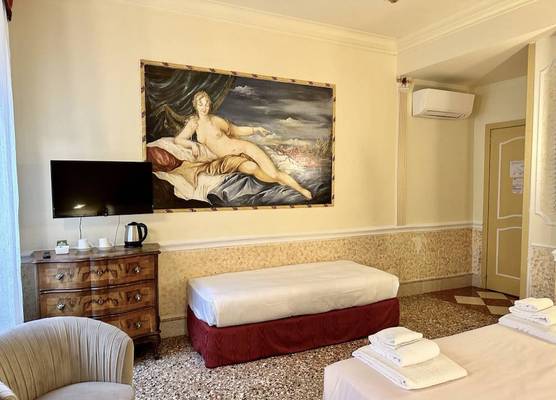 Casa Alla Fenice 1