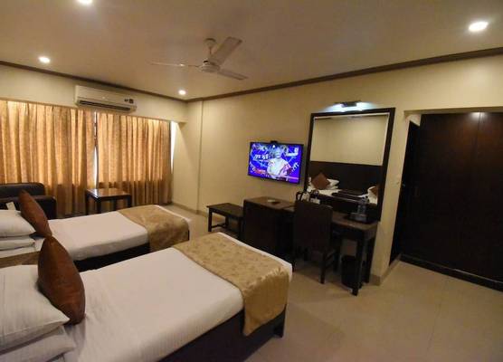 Kings International Juhu 1