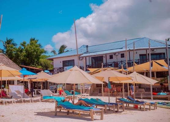 Baraka Beach Bungalows 1