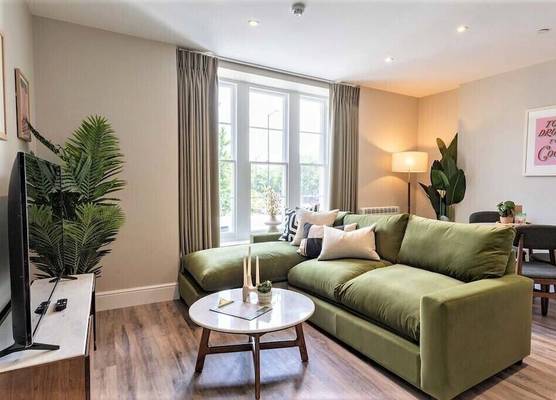 YourApartment - Wellington Place 1