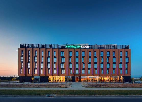 Holiday Inn Express RZESZOW AIRPORT by IHG 1