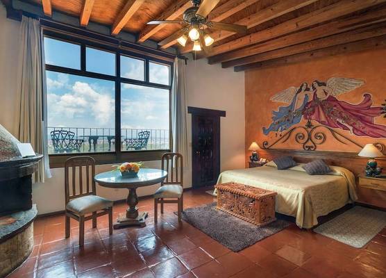 Villa San Jose Hotel & Suites 1