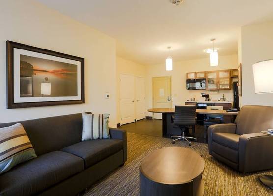 Candlewood Suites AUBURN by IHG 1