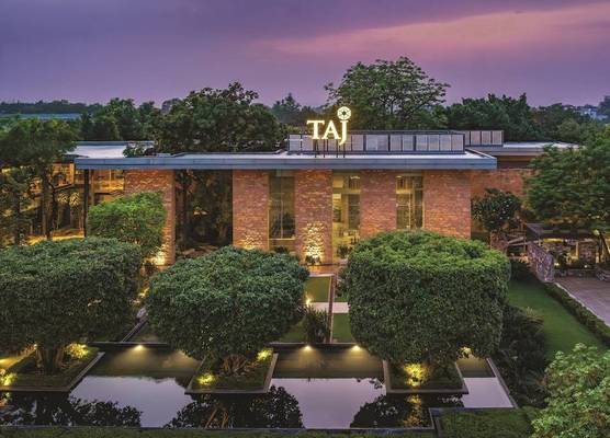 Taj Damdama Lake Resort & Spa, Gurugram 1