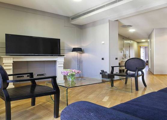 Vale Suites 1