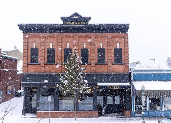 Eleven Revelstoke Lodge 1