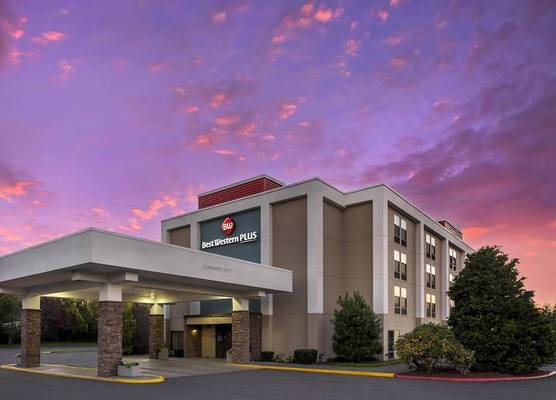 Best Western Plus Bellingham 1