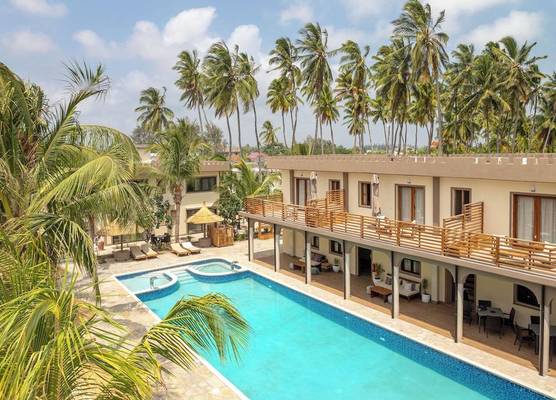 Blackstone Beach Resort 1