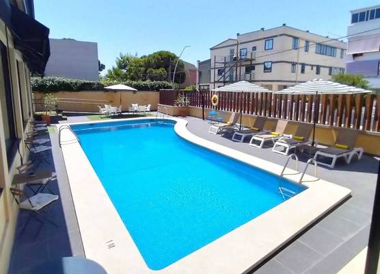 Hotel 153 1