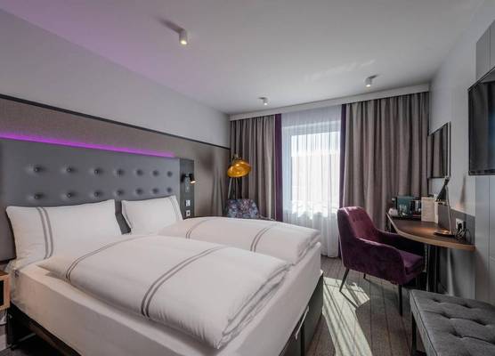 Premier Inn Hannover City Centre 1