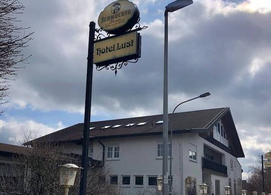 Hotel Lust 1