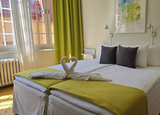 Hotel Emma 1