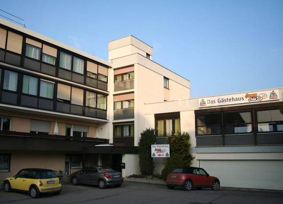 Hotel Sunny Side Up 1