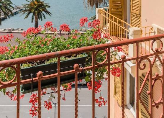 Miramare Hotel 1
