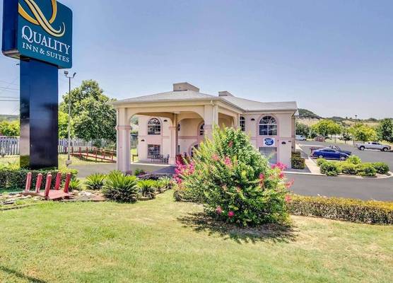 Quality Inn & Suites Kerrville 1