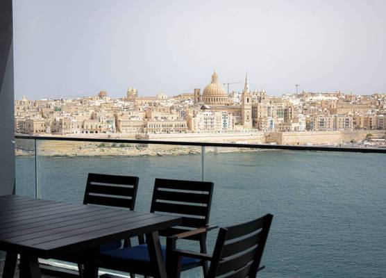 Best View Fortina Luxury Suites 1