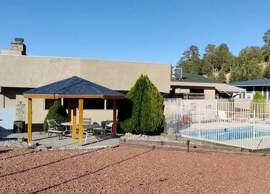 Travelodge by Wyndham Ruidoso 1