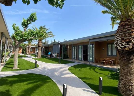 Playa Montroig Camping Resort 1