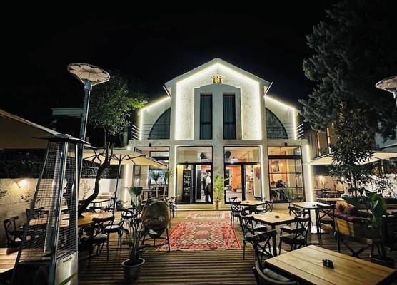 Villa Garden Boutique Hotel Tirana 1