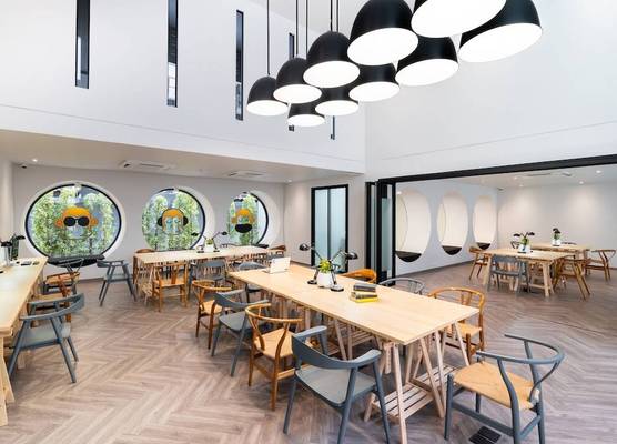 Blu Monkey Hub and Hotel Krabi Town 1