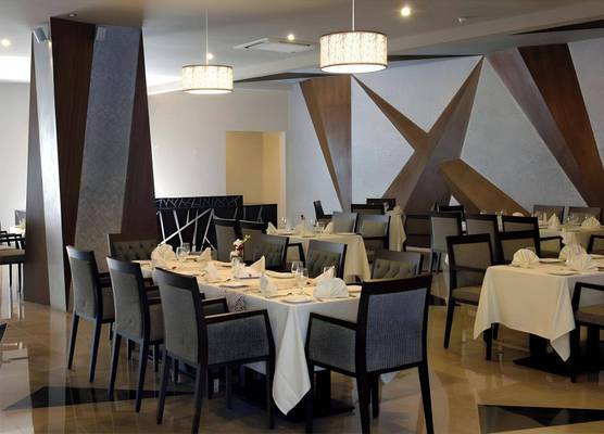 West Inn Hotel Faisalabad 1