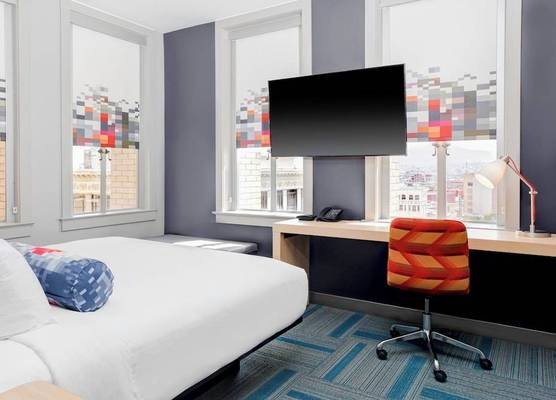Aloft by Marriott El Paso Downtown 1