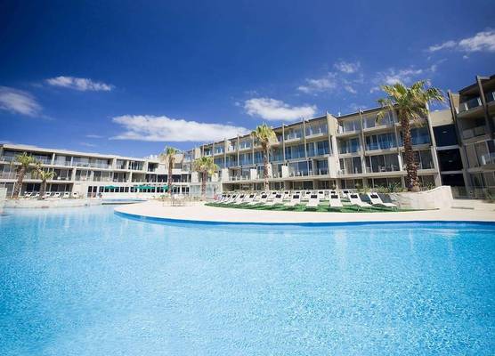 Wyndham Resort Torquay 1
