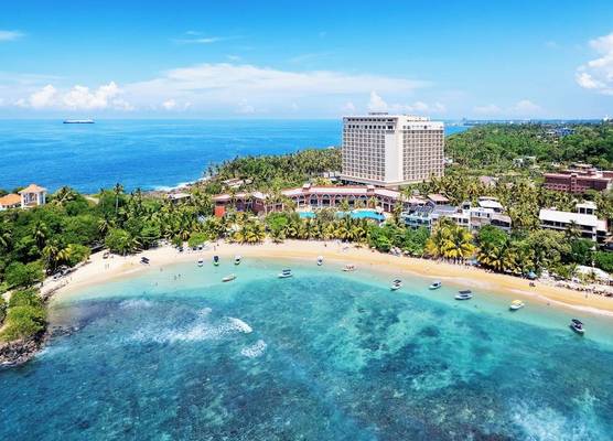 Araliya Beach Resort & Spa Unawatuna- Where you meet the sea all year 1