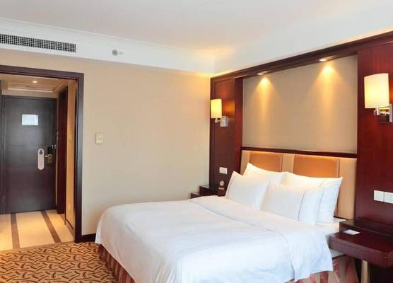 Jianguo Hotel Shanghai 1