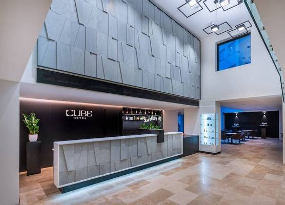 Hotel CUBE Prague 1