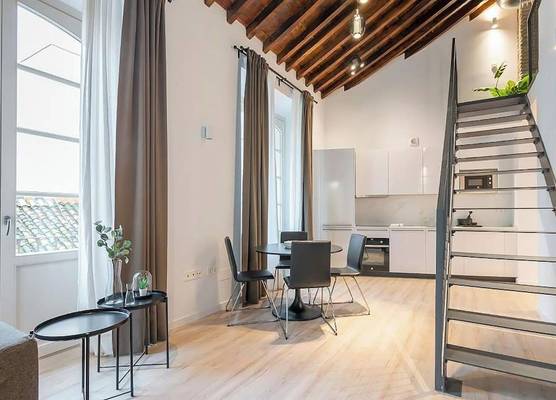 Feelathome Conde Apartments 1