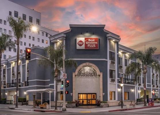 Best Western Plus Hotel at the Convention Center 1