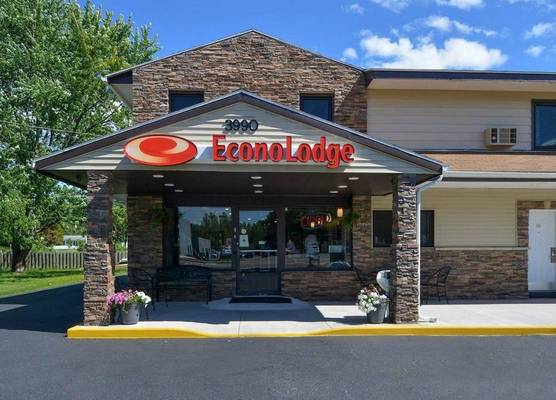 Econo Lodge Rochester I-90 & I-390 1