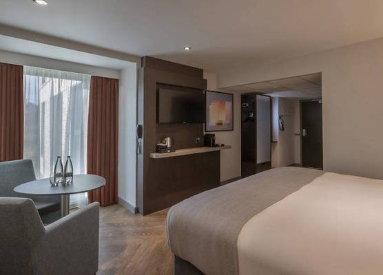 Maldron Hotel Finsbury Park, London 1