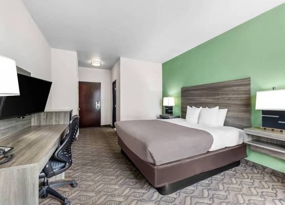 Quality Inn & Suites Salt Lake City Airport West 1
