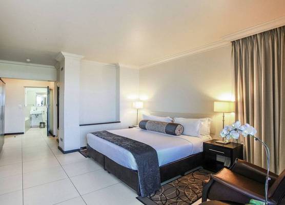Blue Waters Hotel 1