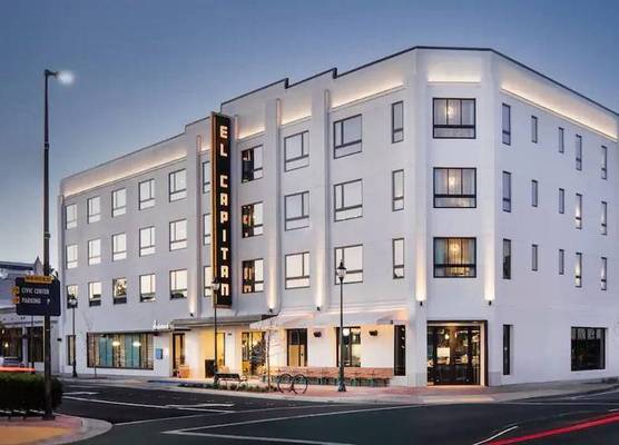 El Capitan Hotel 1
