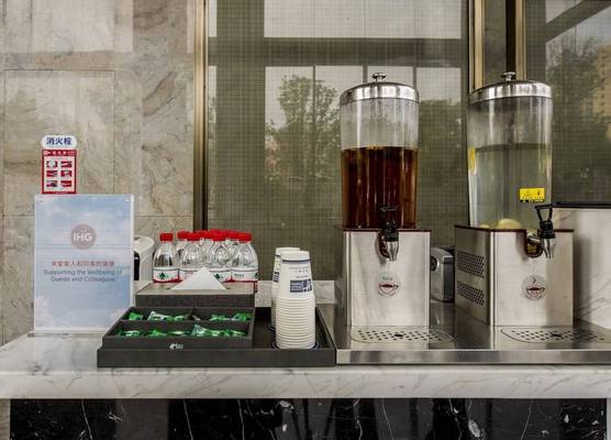 Holiday Inn Express Shenzhen Nanshan by IHG 1