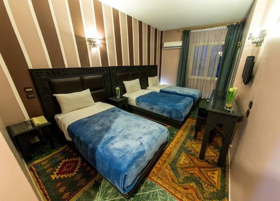 Hotel Akouas 1