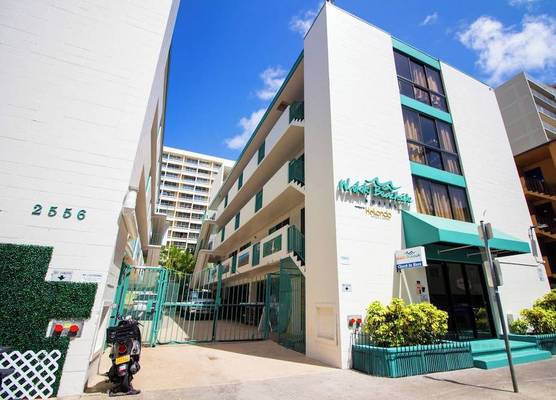 Waikiki Beachside Hostel 1