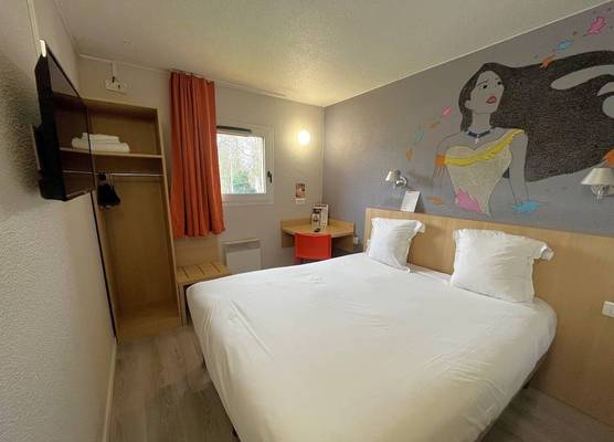 Brit Hotel Essentiel Tours Sud 1