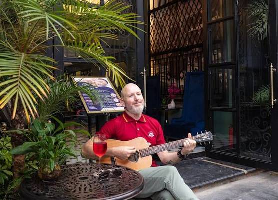 Madelise Palace Hotel & Travel 1