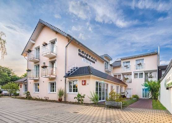 Kristallhotel Fettehenne 1