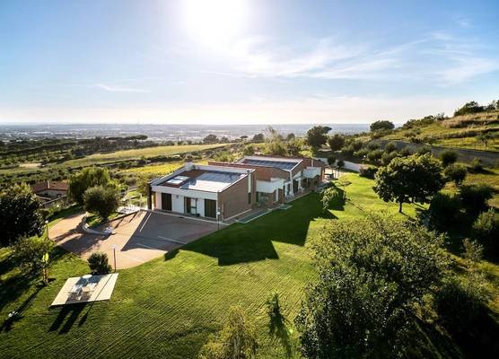 Cape House 1