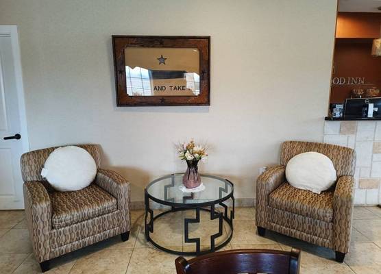 Westwood Inn Extended Stay Gonzales TX 1
